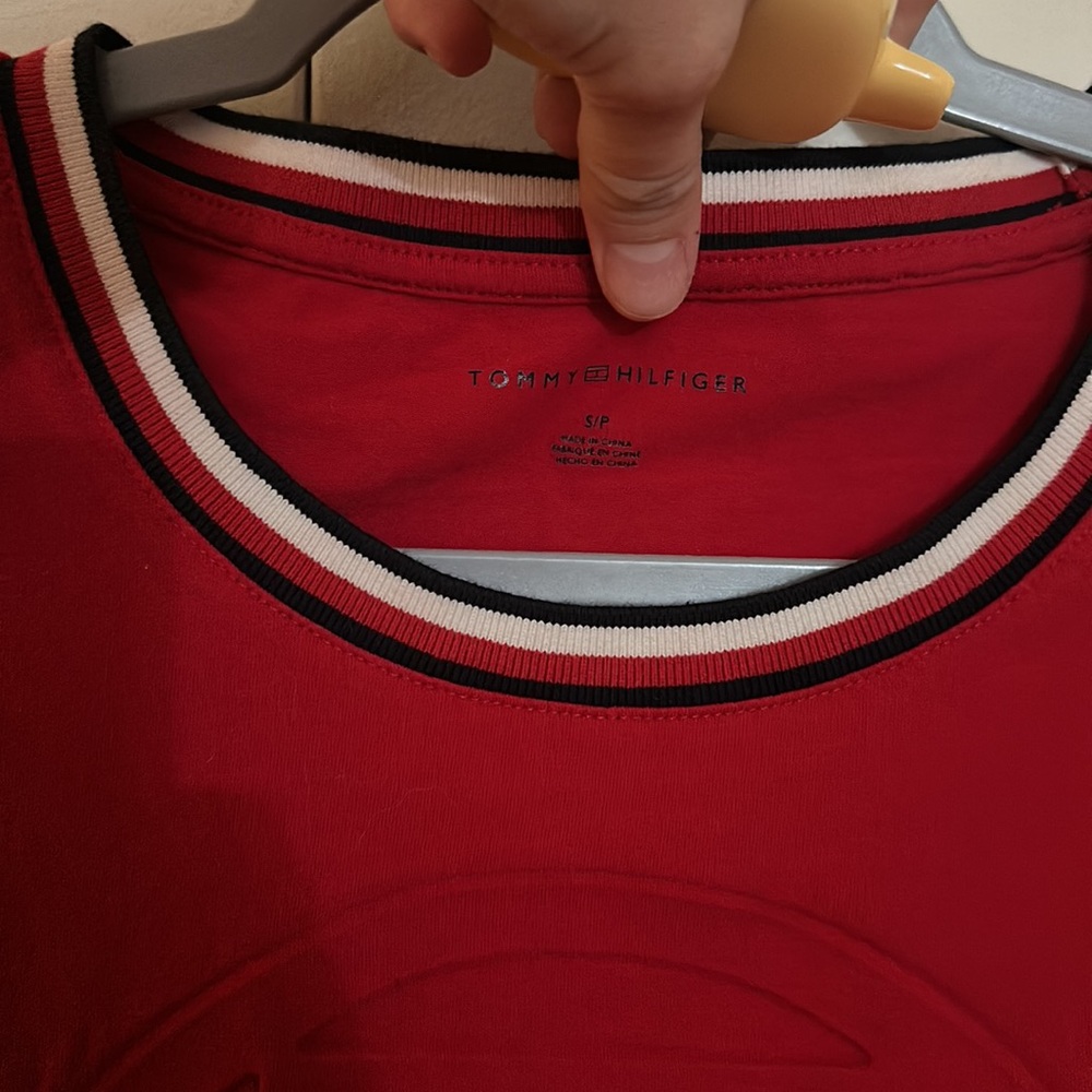 red tommy hilfiger shirt with stripe collar detail and emblem - Picture 3 of 3